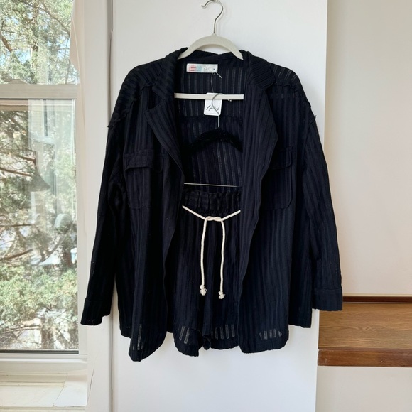 NWT Free People Beach Two Piece Summer Shorts Set Jacket Shirt Pull-On Black - Picture 1 of 10